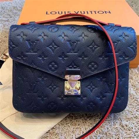 louis vuitton pochette blue|louis vuitton pochette métis monogram.